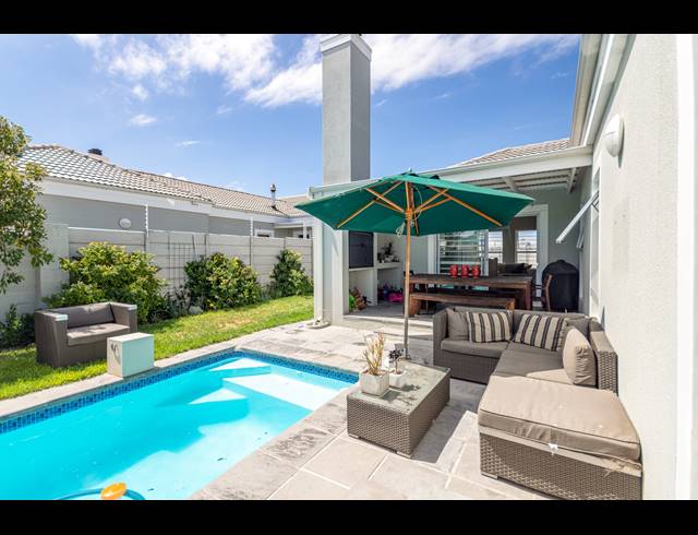 3 BEDROOM FREESTANDING SOLD IN SUNNINGDALE